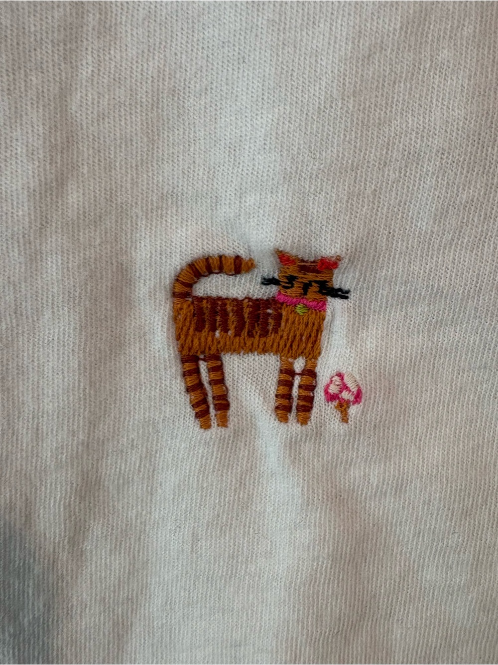 Natural Life Fave Little Things embroidered t-shirt featuring cats and dogs. - Picture 13 of 16